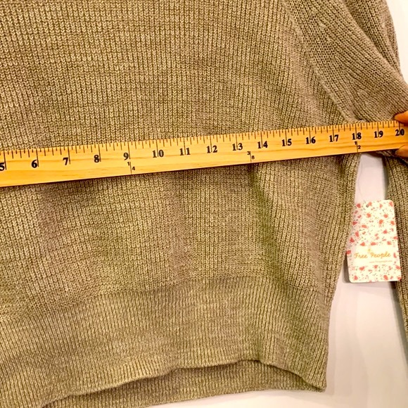 Free People ribbed tunic sweater in ivory size small - Picture 4 of 9